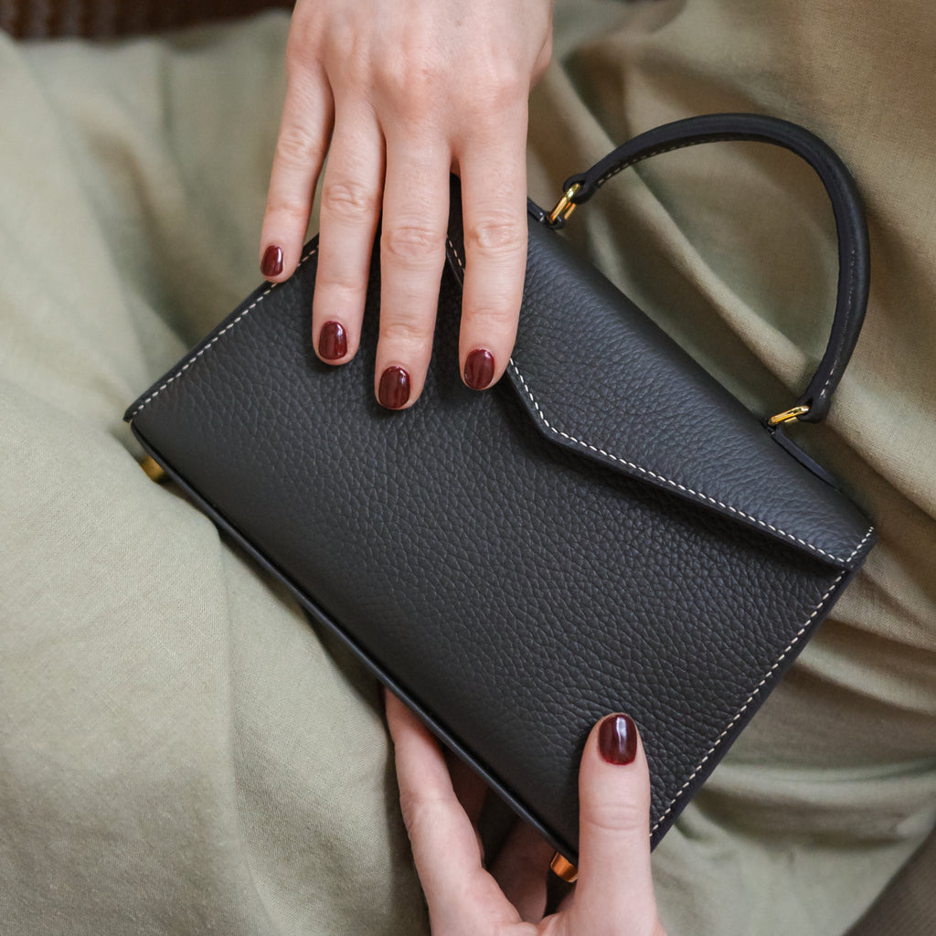 Togo Lily Bag 19cm