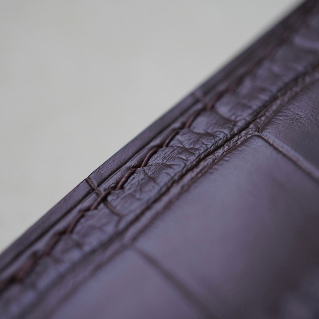 Crocodile bifold wallet